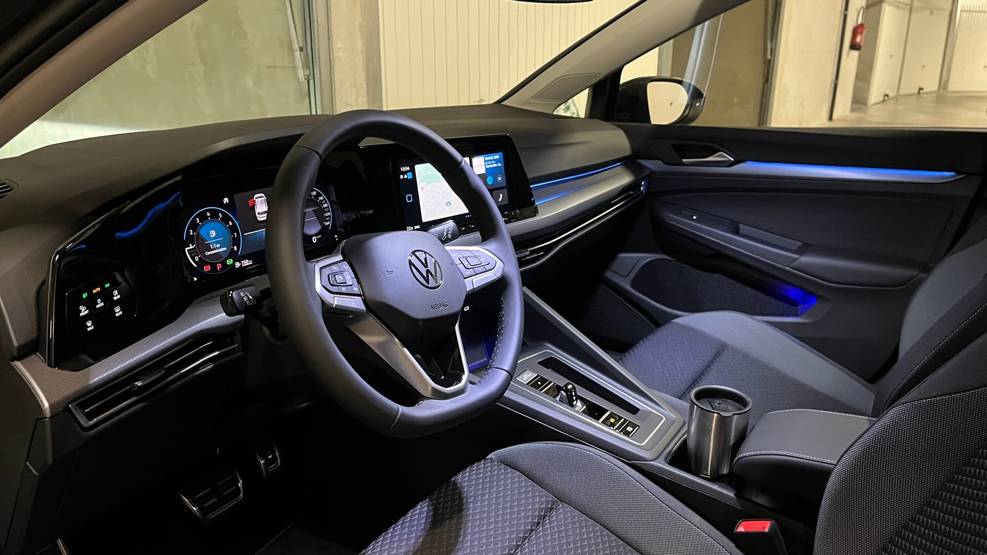 Volkswagen Golf 8 1.5 TSI Foto 8