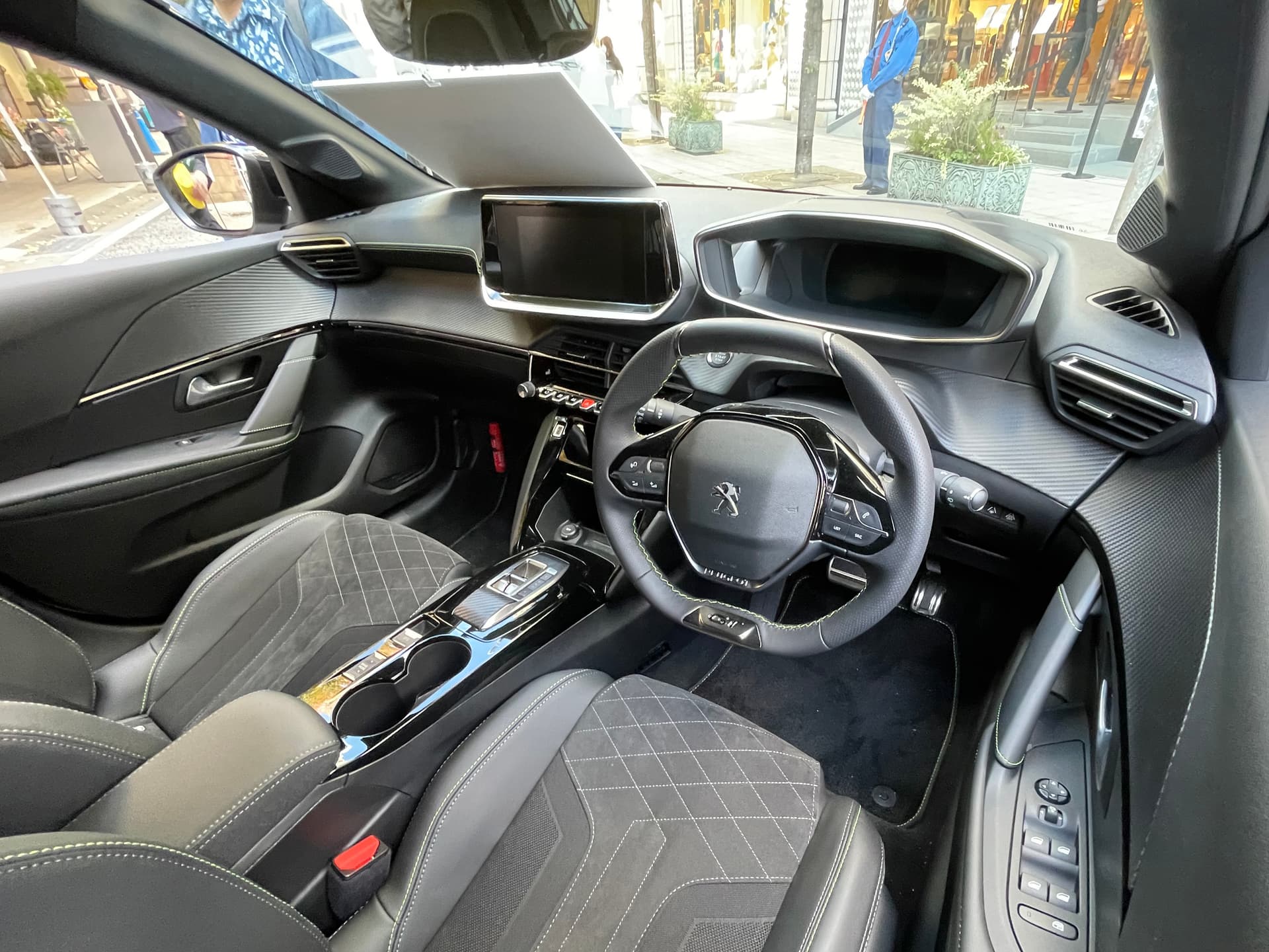 Peugeot e-208 EV50 Foto 5