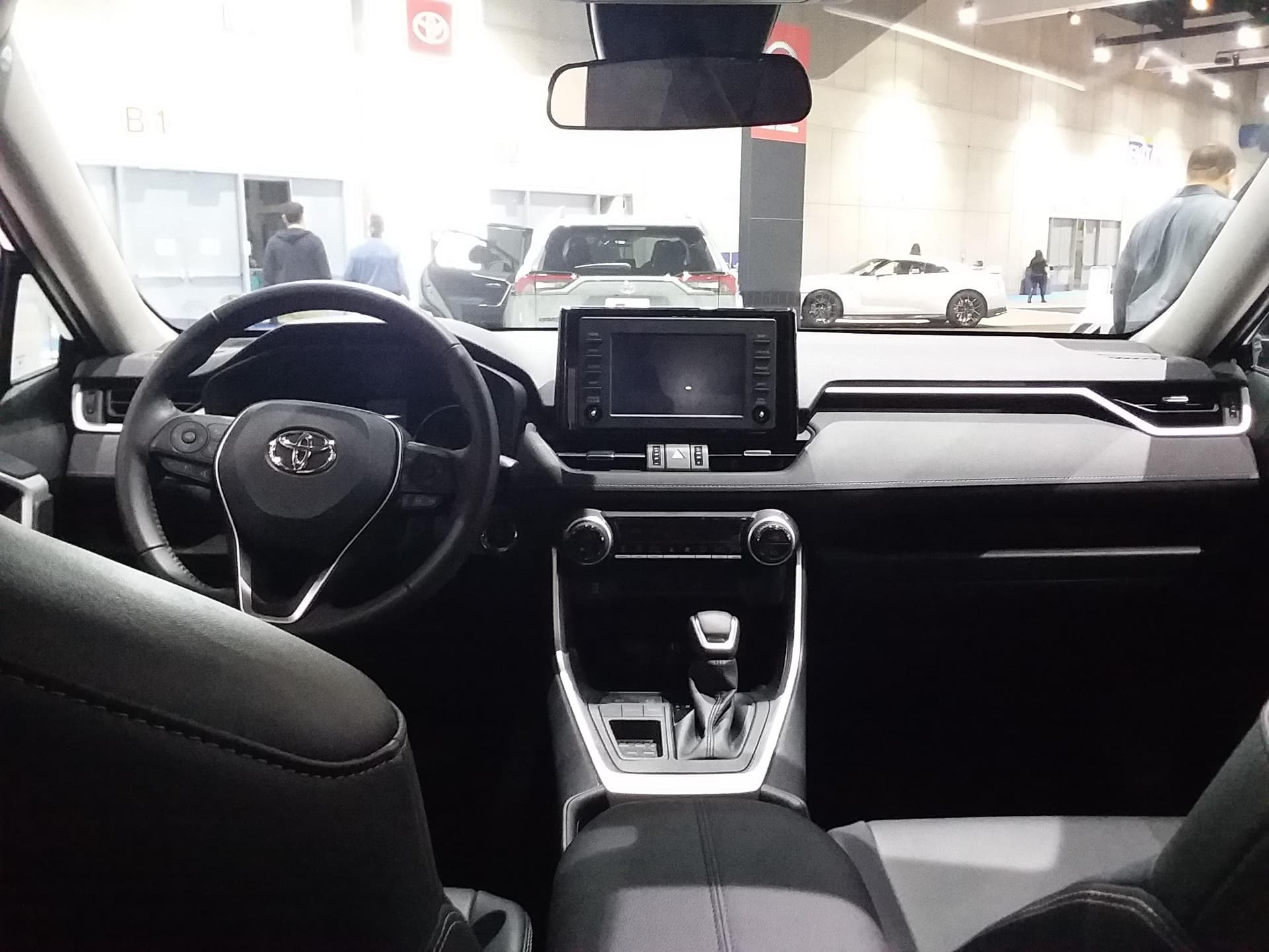 Toyota RAV4 2.5 Hybrid Photo 4